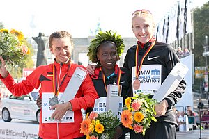 Irinia Mikitenko, Florence Kiplagat, Paula Radcliffe